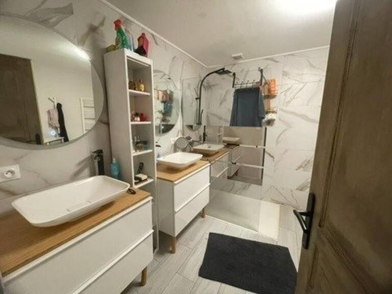 Maison 8 pièces, dépendances 500 m², grand terrain — photo 1
