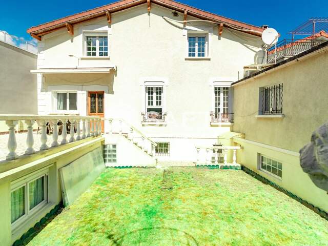 LUMINEUSE et SPACIEUSE — photo du bien