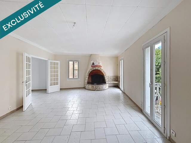 DUPLEX AVEC BEAUX VOLUMES ET FORT POTENTIEL ! — photo du bien