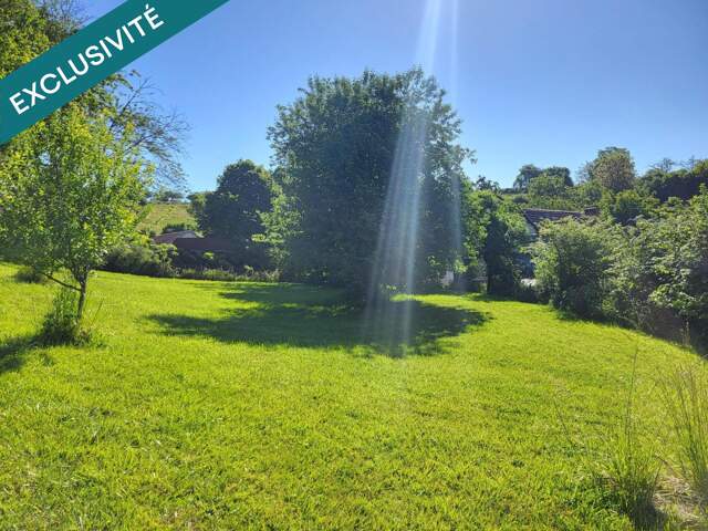 Terrain constructible de 1 681 m² au cœur d'Amagney — photo du bien
