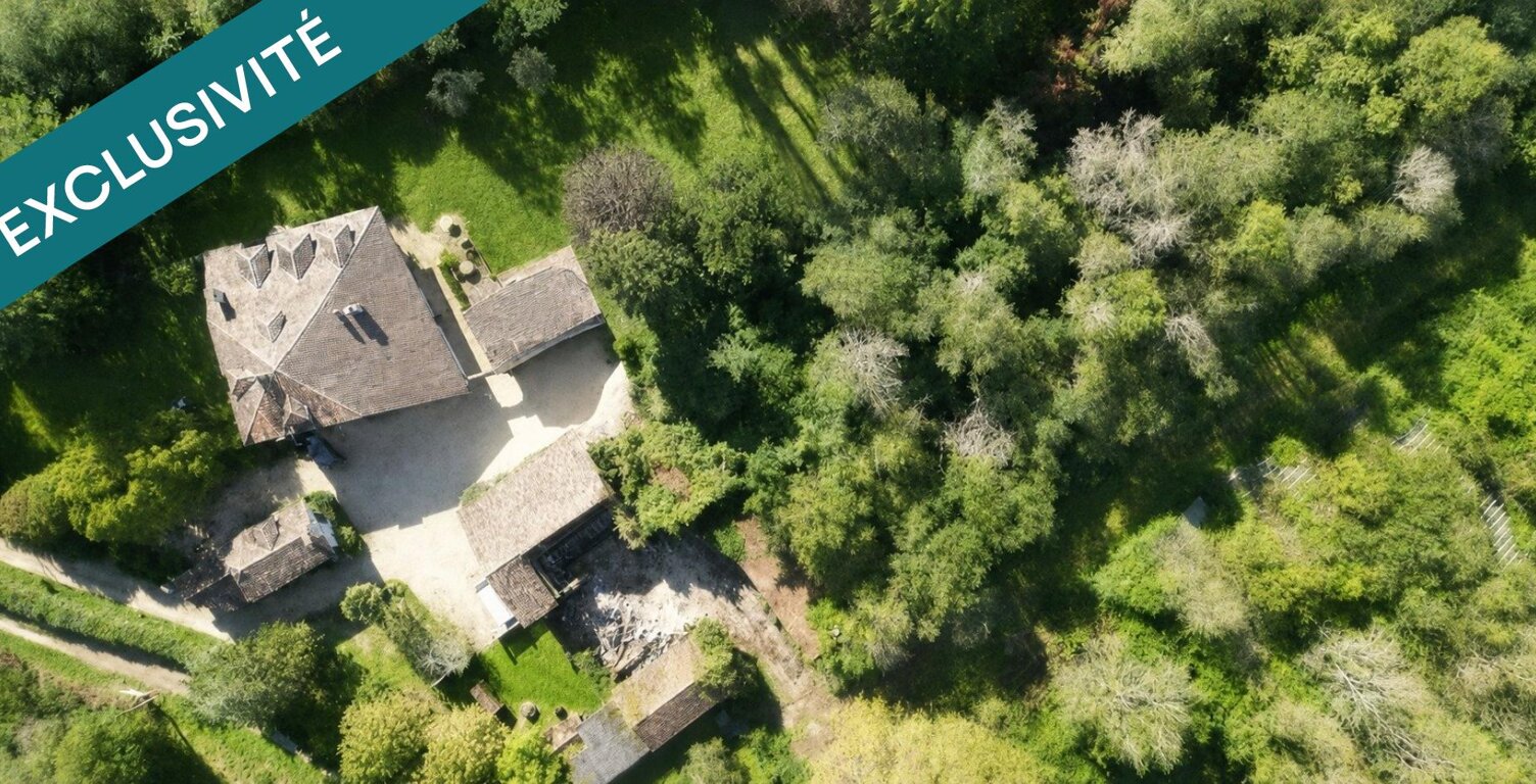 Maison de Maitre du XVIII siècel sur 8000 m2 de Terrain — photo 1
