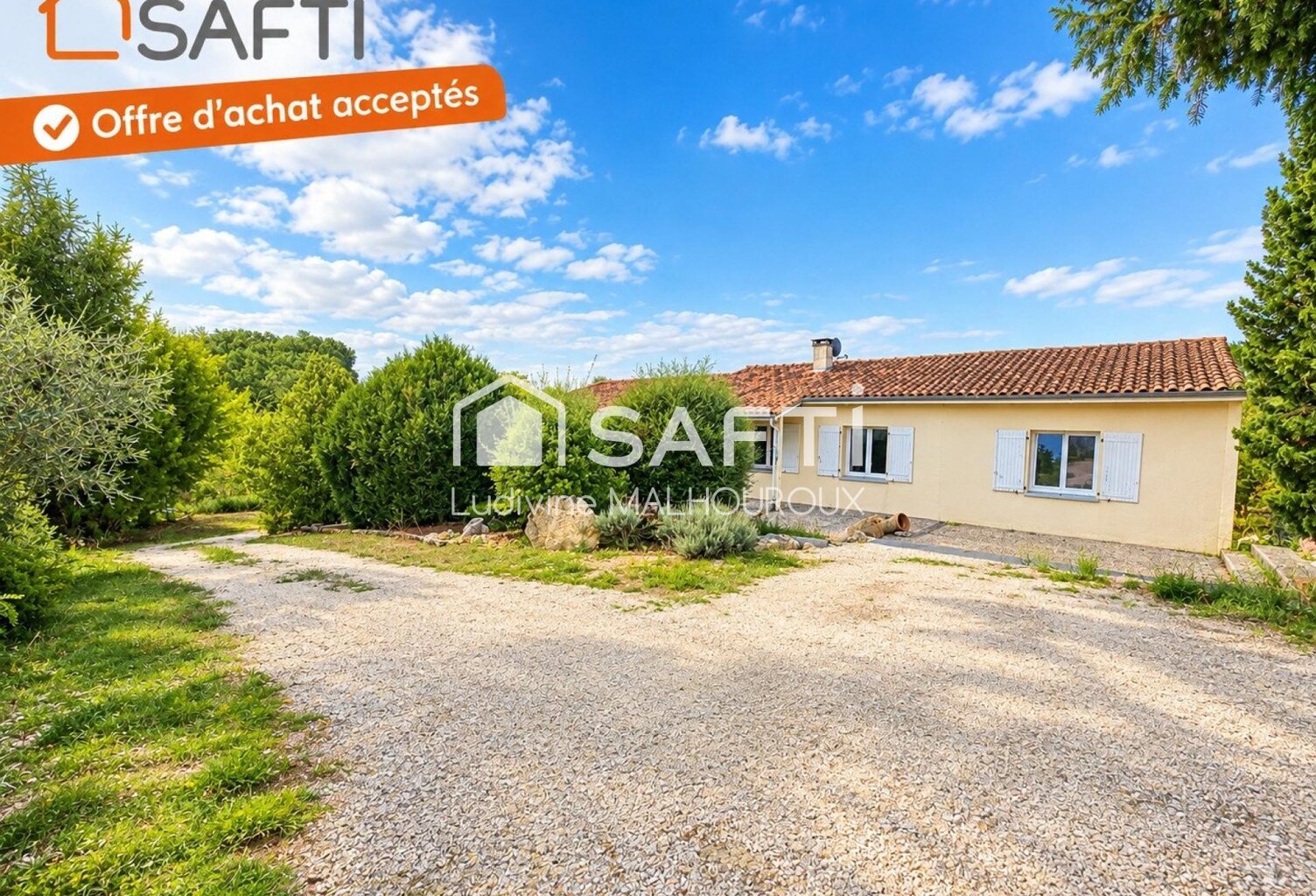 MAISON FAMILIALE 166 m²  STUDIO  43 m²  TERRAIN 2 582 m²  GARAGE DOUBLE  — photo 1