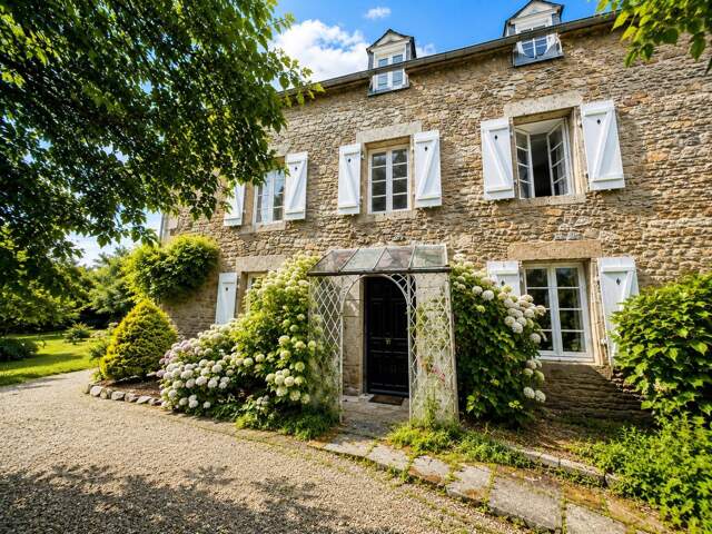 Maison de caractère avec parc exceptionnel en hyper-centre de Dinan — photo du bien