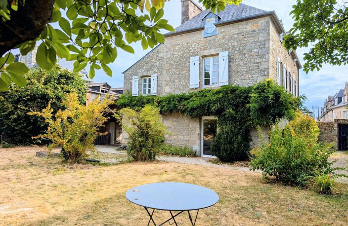 Maison de caractère avec parc exceptionnel en hyper-centre de Dinan — photo 3