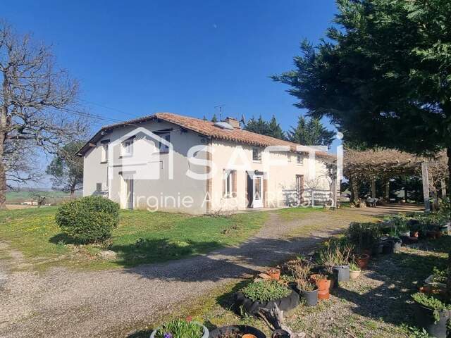 Ancienne maison d'hôtes à LAVIT — photo du bien