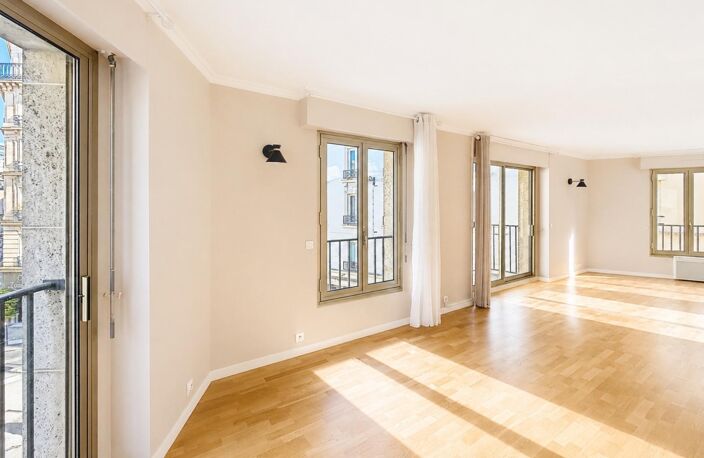 QUARTIER GAÎTÉ  MONTPARNASSE  DAGUERRE  BALCON  PARKING — photo 4