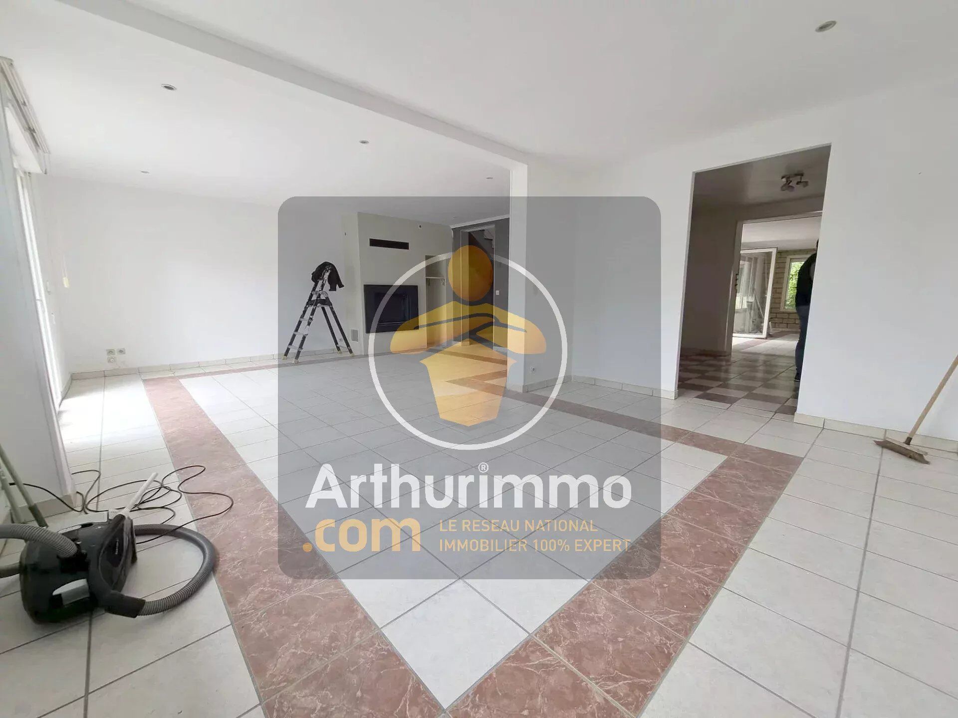 Maison 5 pièces 120 m² · à Ormesson-sur-Marne · 120 m² · 435 000 €