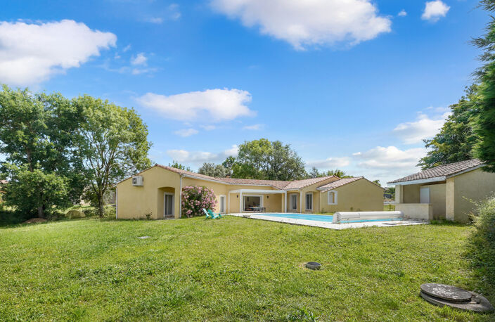 MAISON 6 PIECES 199,40 M2 SUR UN TERRAIN DE 2643 M2 — photo 3