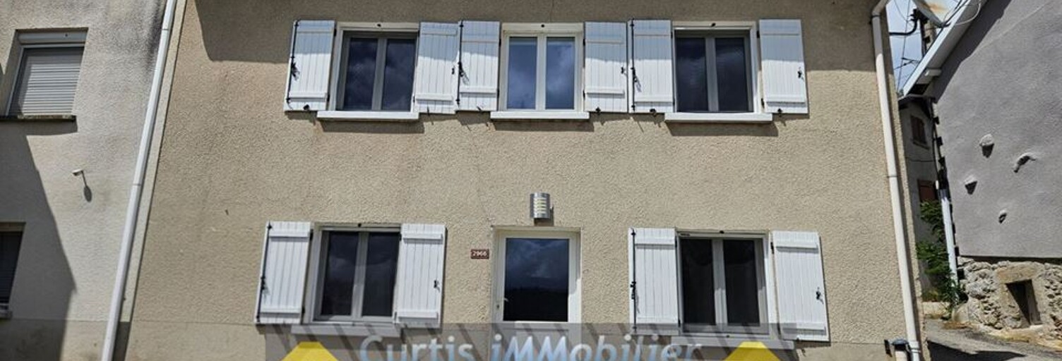 Maison 3 Pièces 77 m² à louer à Saint-Just-Malmont (43240)