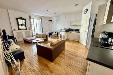 Appartement 5 pièces 299250 €