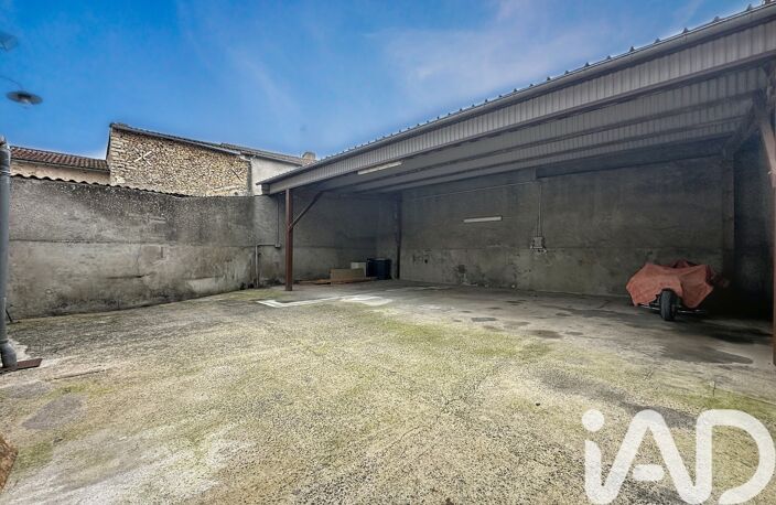 Vente Immeuble 250 m&sup2; — photo 2