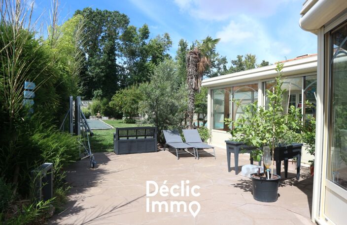 La Jarrie - Maison avec jardin, piscine, dépendances et spa — photo 2