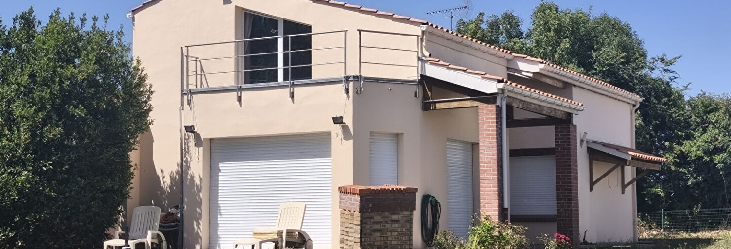 Maison 5 Pièces 139 m² à vendre à Thairé (17290)
