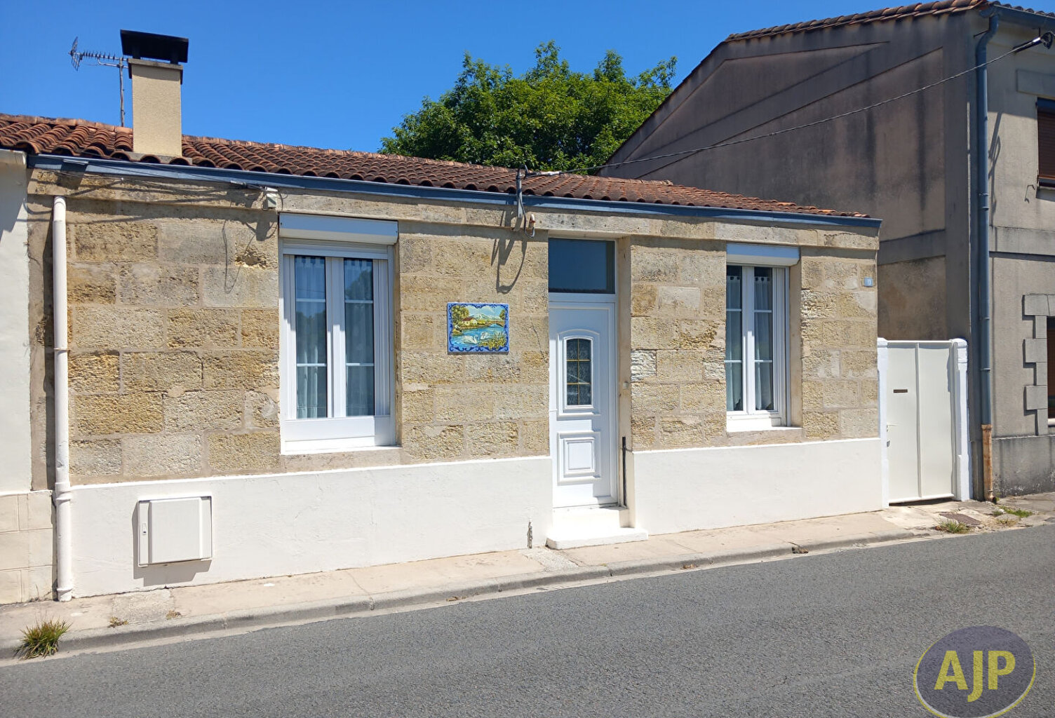 Charmante maison en pierre sur Pauillac ! — photo 1