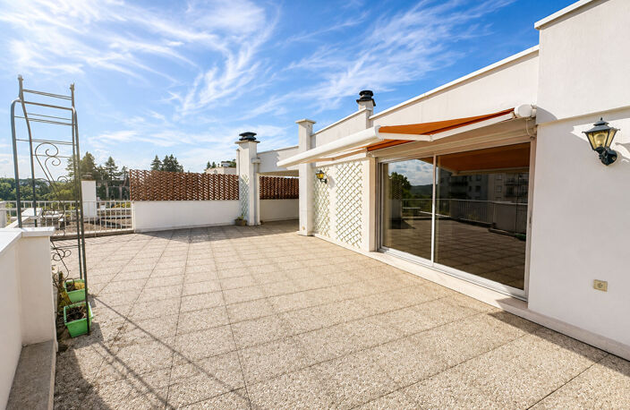 Trespoey  appartement traversant de  170 m2 + terrasse 80m2 vue Pyrénées — photo 2