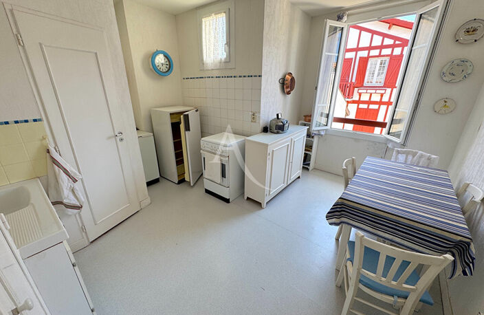 Saint Jean de Luz Centre - T4 dans petite copropriété — photo 4