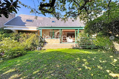 Maison 5 pièces 770100 €