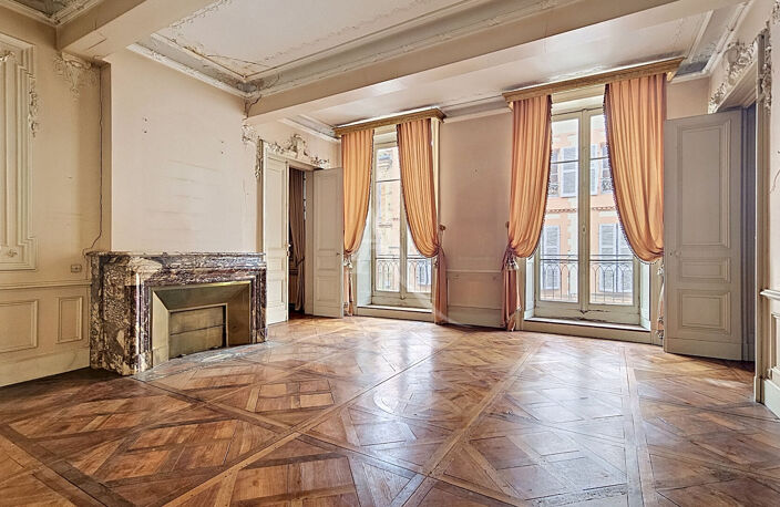 Castelsarrasin ensemble immobilier de caractère. — photo 2