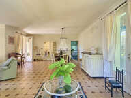 CASTELMAUROU, maison traditionnelle T6  avec sous-sol complet. — photo 3