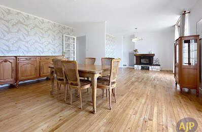 Maison Mosnac 4 pièce(s) 125.39 m2 — photo du bien