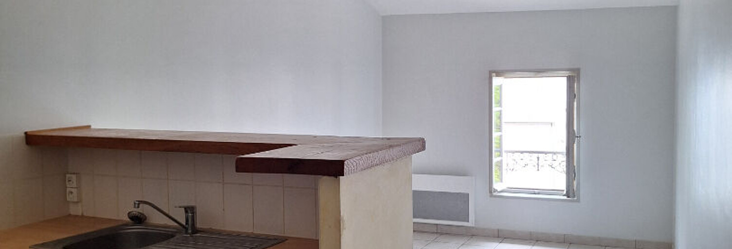 Appartement 1 Pièce 30 m² à louer à Pons (17800)