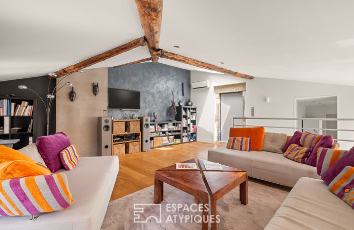 Vienne Historique - Triplex d'architecte avec terrasse à la rénovation contemporaine — photo 3