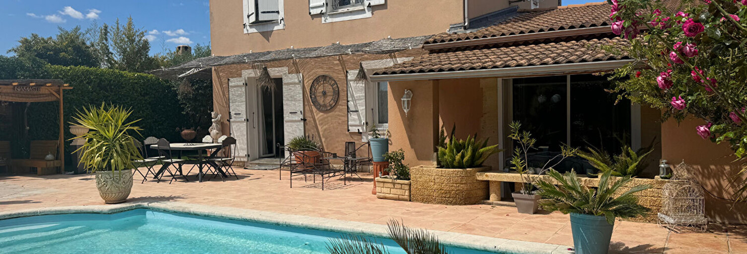 Maison 5 Pièces 110 m² à louer à Aix-en-Provence (13290)