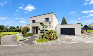 Maison 7 Pièces 143 m² à vendre à Saint-M'Hervé (35500)