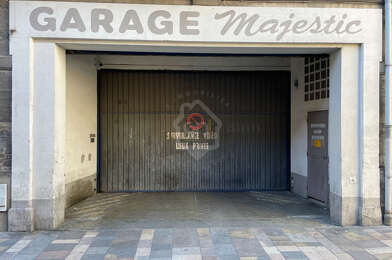Garage  84 €