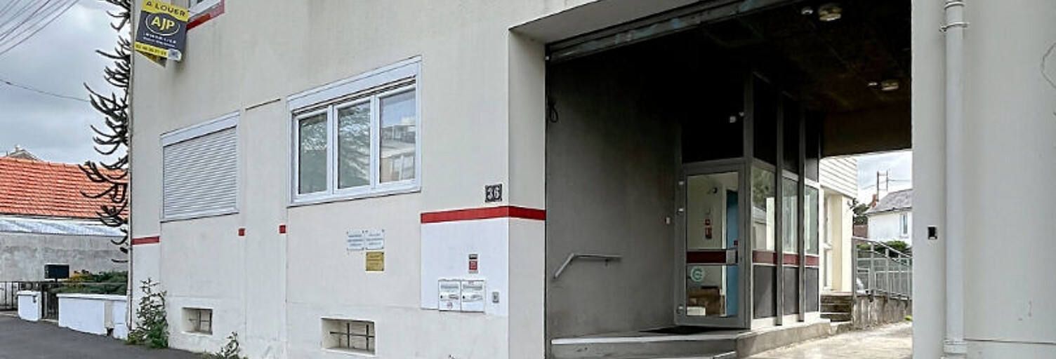 Commerce 4 Pièces 121 m² à louer à Nantes (44300)