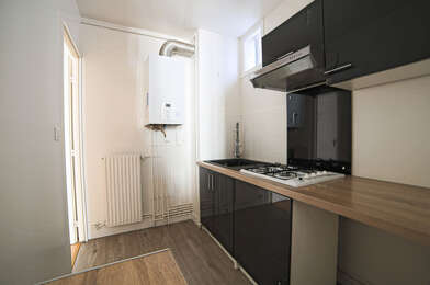 Appartement 3 pièces 704 €