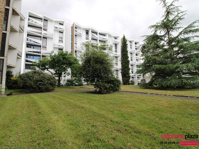 Appartement 3 chambres - 80 m² - Pessac résidence Compostelle — photo du bien
