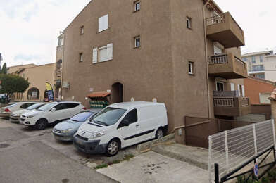 Garage  95 €