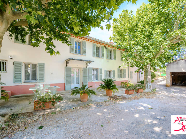 Nouveauté<br><br>Au cœur d'un hameau paisible, cette authentique — photo 1