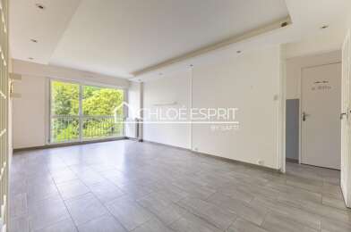 Appartement 4 pièces 225000 €