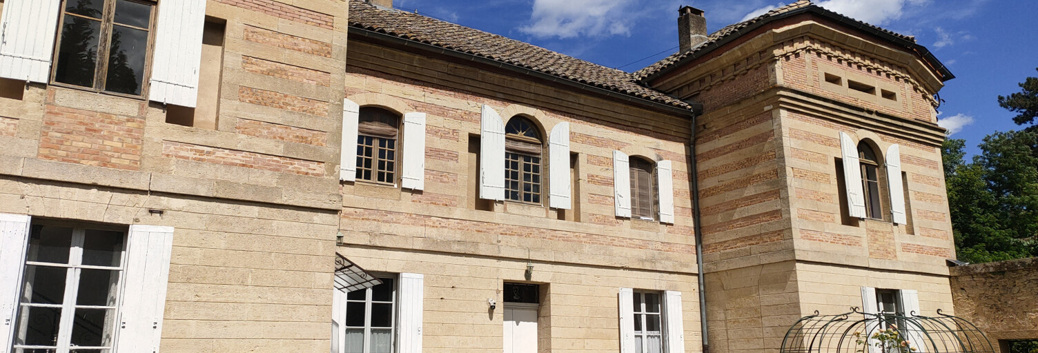 Maison 16 Pièces 450 m² à vendre à Uzès (30700)