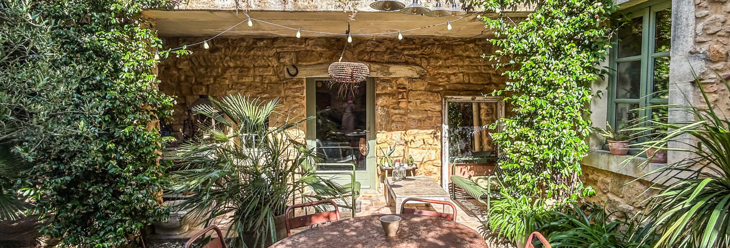 Maison 7 Pièces 250 m² à vendre à Chusclan (30200)