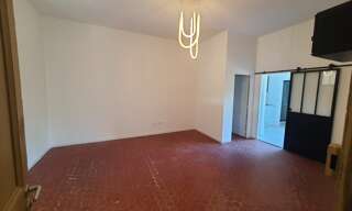Bureau  77 m² à louer à Montpellier (34000)