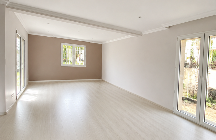 Vente Maison/villa 7 pièces — photo 2