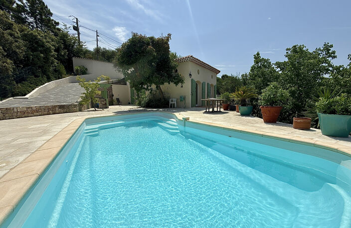 CASTAGNIERS/ Jolie Villa 5 Piéces avec piscine au Calme Abso — photo 3