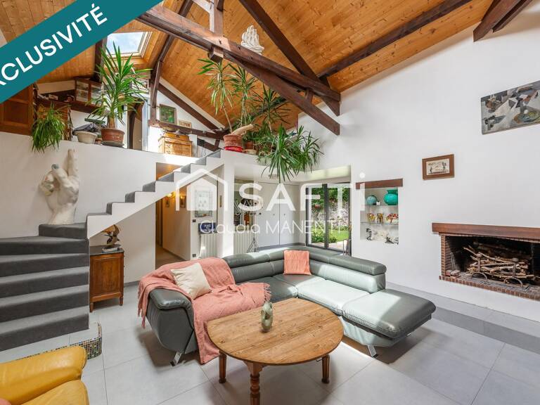 Coup de cœur à Jablines : 174 m², salon cathédrale, appartement indépendant et jardin clos — photo 1