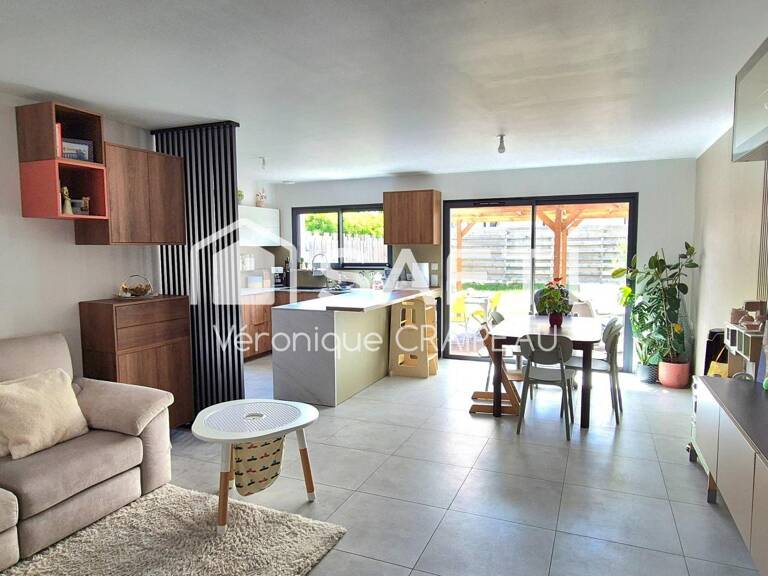 Maison récente de 2022, impeccable , 112 m² , 4 chambres , 2 points d'eau, 2 wc sur terrain clos — photo 1
