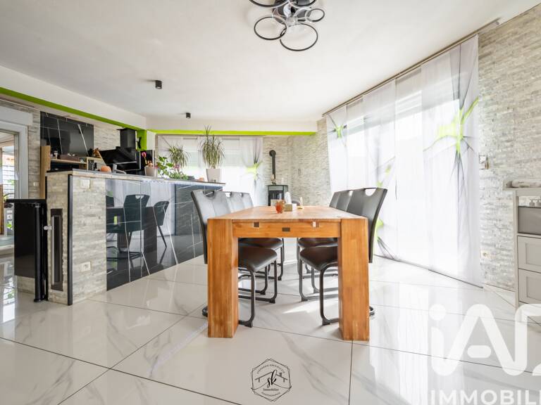 Vente Maison traditionnelle 8 pièces — photo 1