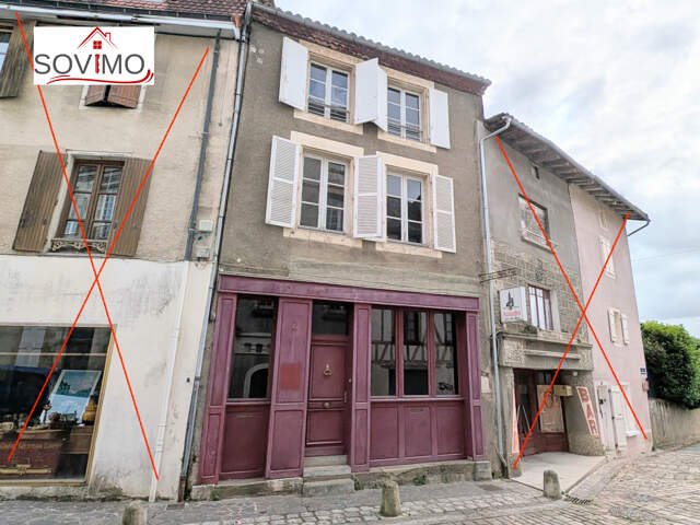 CENTRE VILLE, MAISON À FORT POTENTIEL DE RÉNOVATION — photo du bien