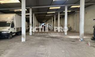 Commerce  1886 m² à vendre à Perpignan (66000)