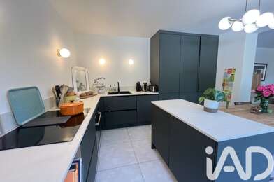 Maison 5 pièces 699000 €