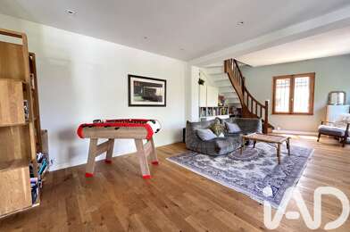 Maison 5 pièces 699000 €