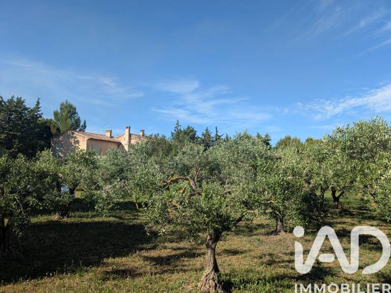 Vente Maison/villa 8 pièces — photo 1