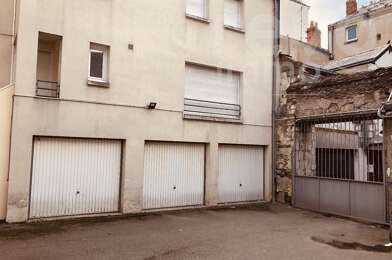 Garage  100 €