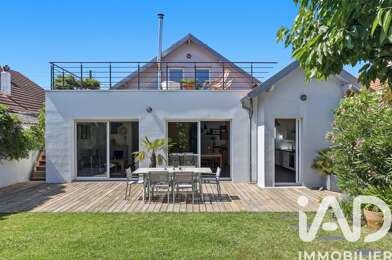Maison 7 pièces 379000 €